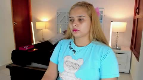 Mikaela blondie bigass online show from February 1, 7:11 pm