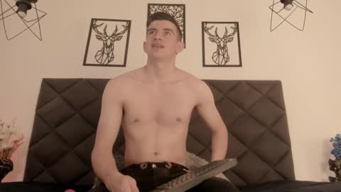 mikael online show from March 10, 5:00 am