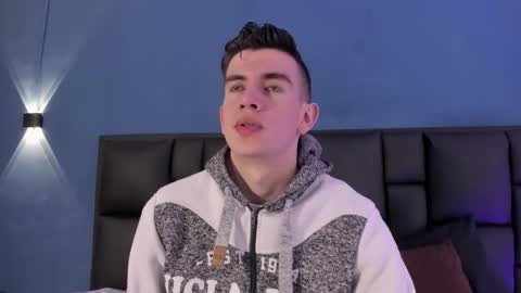 mikael online show from October 14, 4:15 am