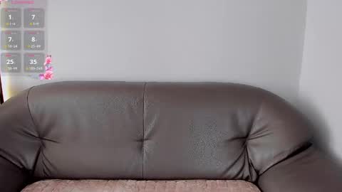 mikasssu online show from March 14, 1:15 pm