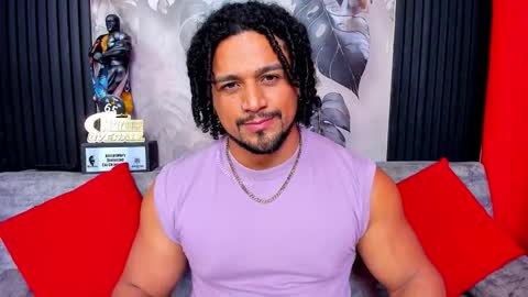   online show from March 14, 4:44 pm