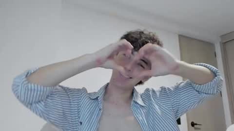 Mikebelf4 online show from September 26, 10:51 pm