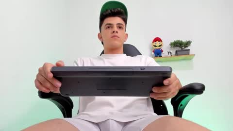 Mike Cooper online show from December 4, 8:03 am