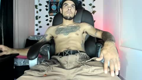 mikee_scooth online show from September 15, 10:22 pm