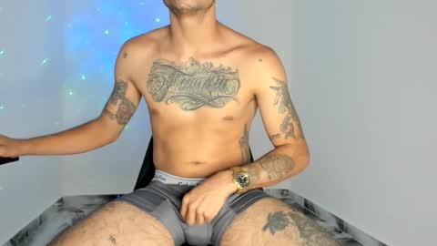 mikee_scooth online show from March 24, 12:38 am