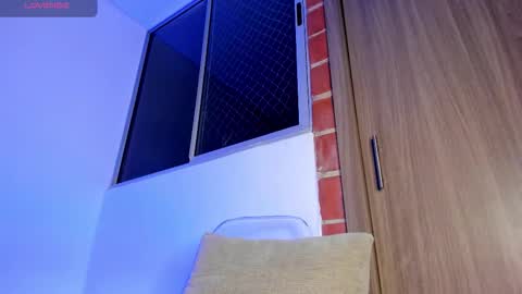 Mike online show from February 11, 1:53 am