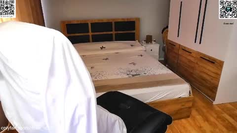 Mike    online show from April 14, 11:46 am