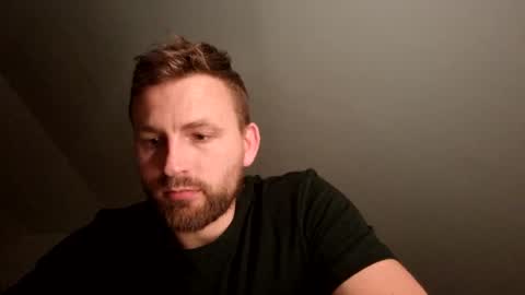 mikhael767676 online show from May 27, 8:06 pm