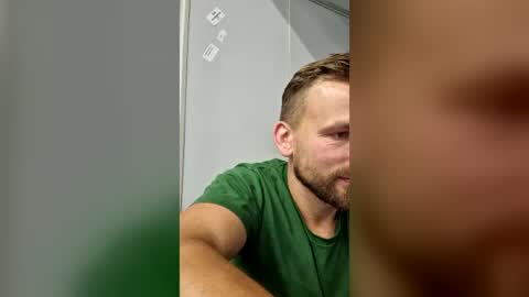 mikhael767676 online show from July 2, 6:13 pm