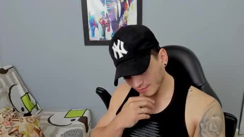 MIKKE online show from February 11, 2:13 pm