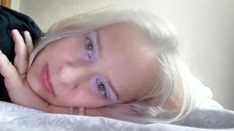 Mila 420 online show from May 20, 12:11 pm
