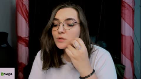 Mila online show from December 2, 6:05 pm