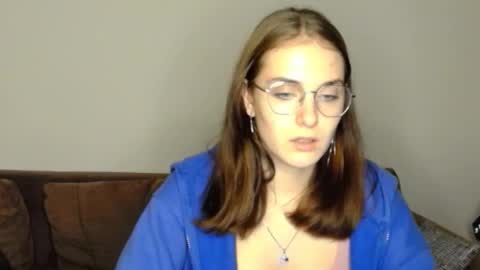 mila_keyy online show from September 15, 9:05 pm