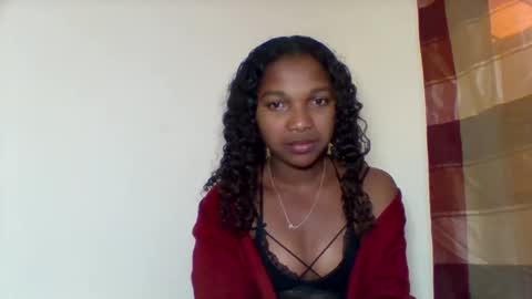 mila_lunah online show from April 21, 3:13 am