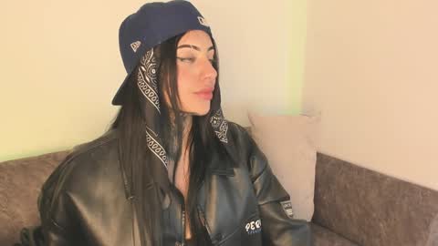     online show from January 17, 7:30 am