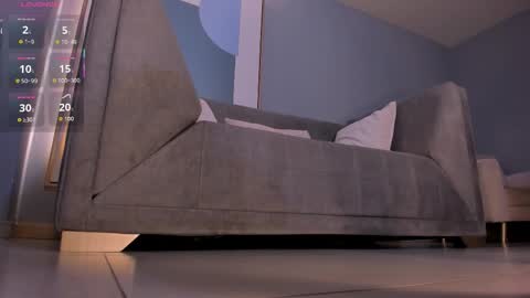 Mila online show from December 20, 4:30 am