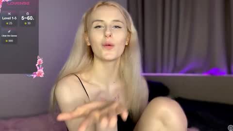 Mila online show from January 18, 6:17 pm