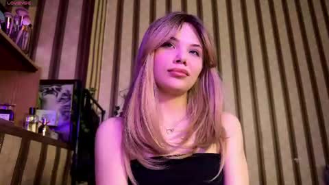 milakittys online show from June 13, 11:31 am