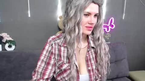 Milaloona online show from March 26, 7:57 am