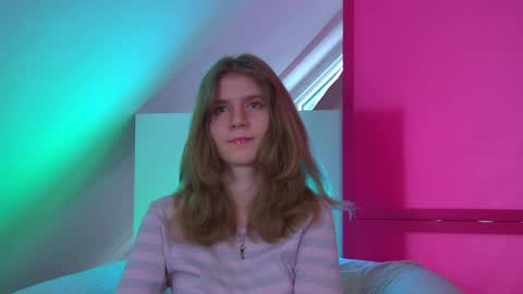 Mila online show from April 15, 7:01 am