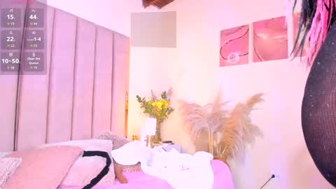 Milan  online show from September 25, 12:01 pm