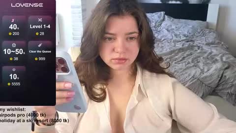 Mila online show from February 27, 11:25 am