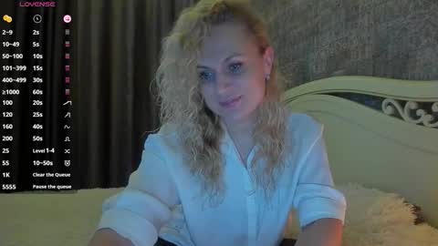 Snapshot of milanna_x chatting on September 24, 6:47 pm milanna_x online show from September 24, 6:47 pm