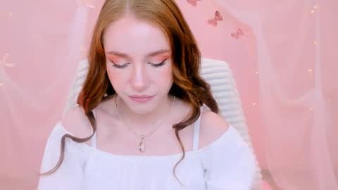 Mila online show from May 31, 9:19 am