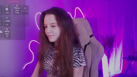 milastoyne online show from November 6, 6:27 am