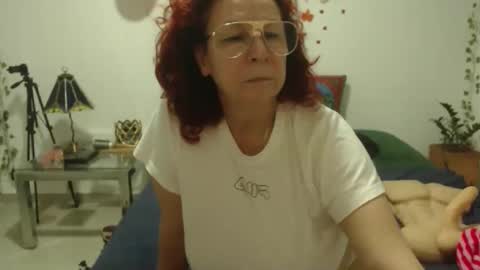 milchanell online show from November 11, 6:48 am