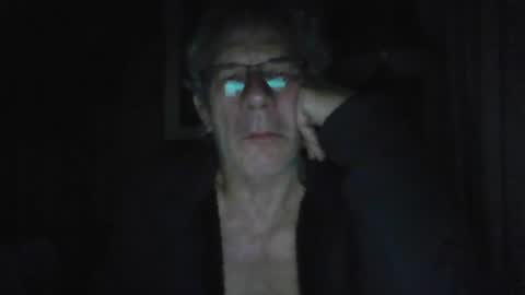 Milehi1958 online show from December 3, 1:12 pm