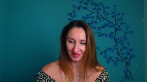 Milena online show from February 6, 12:30 pm