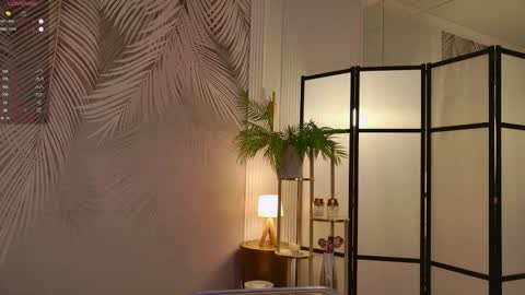 Miley online show from February 21, 7:00 am