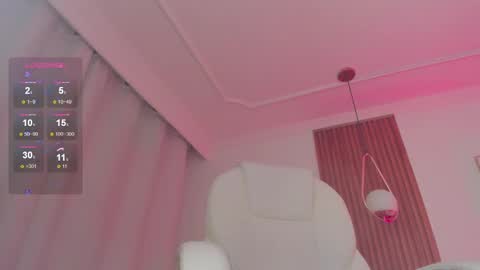 Snapshot of mileyberry chatting on March 7, 8:34 am  IEY EY  online show from March 7, 8:34 am