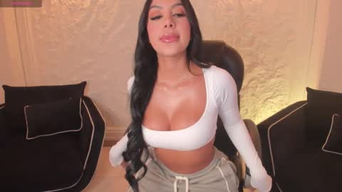 Miley Cruz  IG miley model23 online show from March 5, 7:56 pm