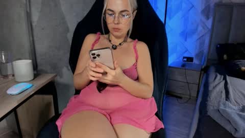 Maria online show from February 6, 9:46 am