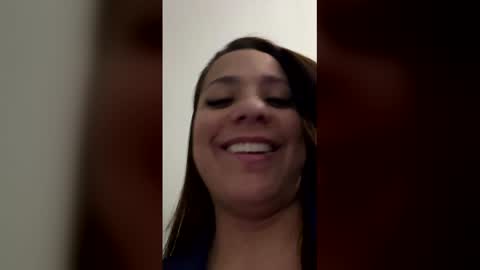 Melissa online show from May 1, 2:27 am