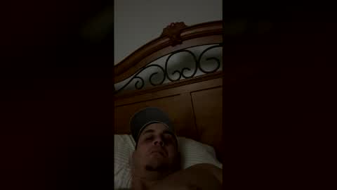 milf_hunter2222 online show from February 15, 10:36 am