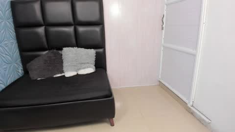 MAX online show from February 9, 2:28 am