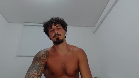 milkoffee online show from February 19, 3:16 am