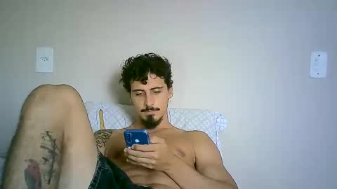 milkoffee online show from January 29, 6:39 pm