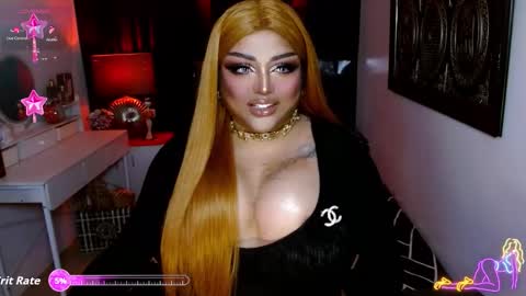 milkshakelavinia online show from December 4, 10:26 am