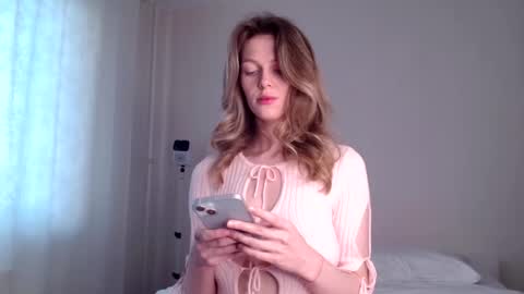 milky__way_ online show from September 10, 2:51 pm