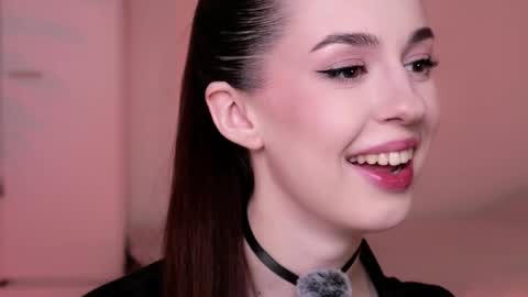 Sofia online show from May 15, 9:55 pm