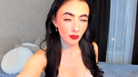 Snapshot of milla__moore chatting on October 15, 5:03 pm milla moore online show from October 15, 5:03 pm