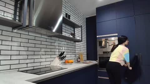 milla bella online show from March 5, 8:18 pm