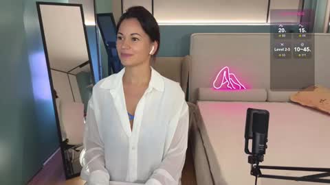 Mila online show from February 13, 8:13 pm