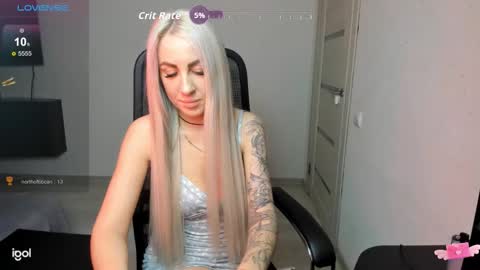 Snapshot of millajemes chatting on October 27, 8:09 pm Milla online show from October 27, 8:09 pm