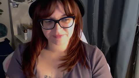 Milla online show from October 29, 10:10 pm