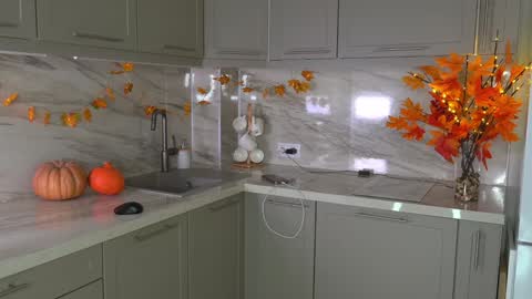 Charlie online show from October 27, 1:22 pm